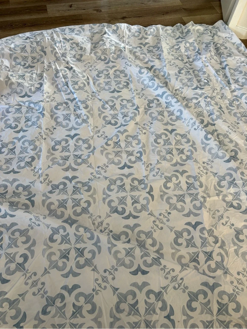 Serena & Lily Wentworth Percale Duvet Cover in Light Blue and White